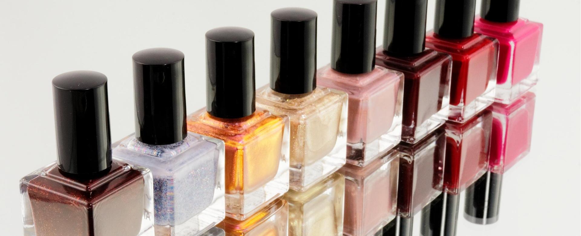 Featured Cosmetics Stores -Featured Cosmetics Stores manicure 870857 1920